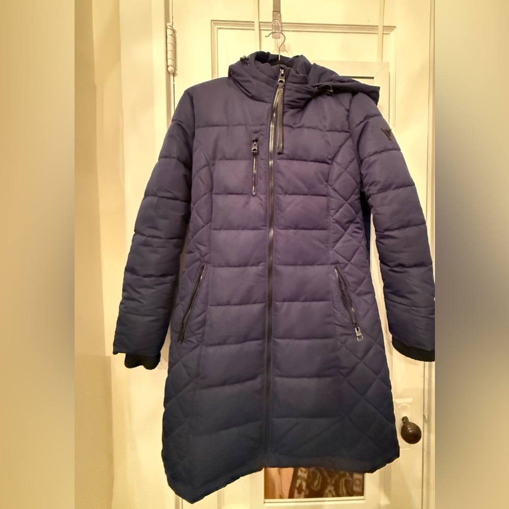 Guess brand mid thigh length puffer coat in Navy size M
